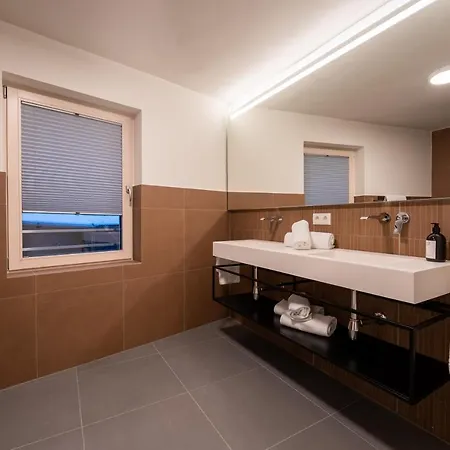 Noas Home Innsbruck Esterno foto